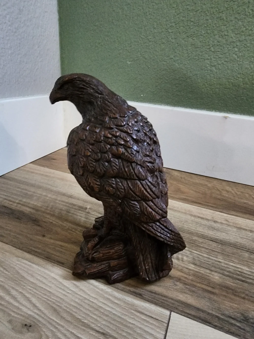 Vintage Resin Eagle Hawk Figurine Sculpture 8” Faux Wood Rustic Lodge Decor